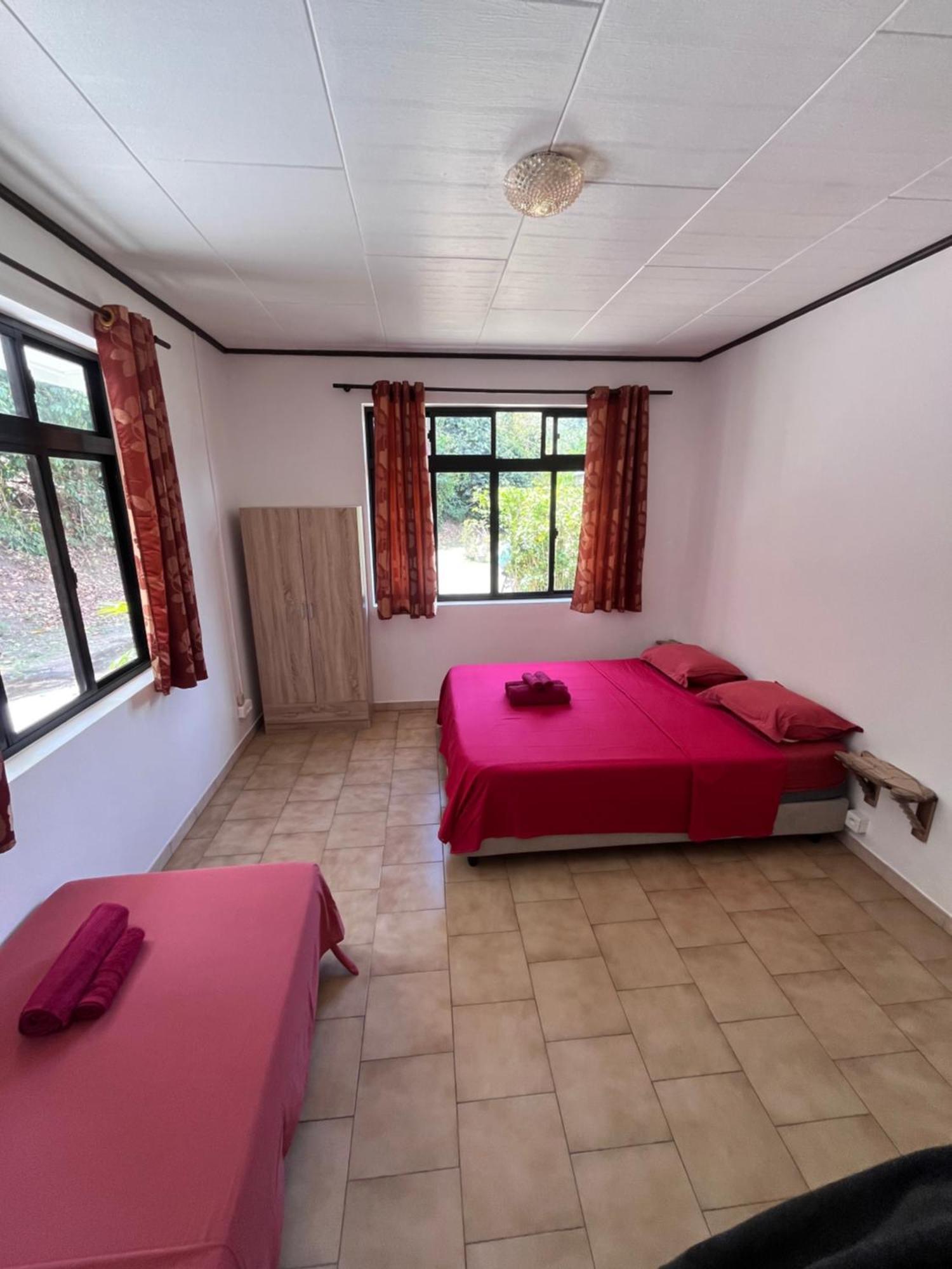 Tiki Lodge Hiva Oa Atuona Ngoại thất bức ảnh